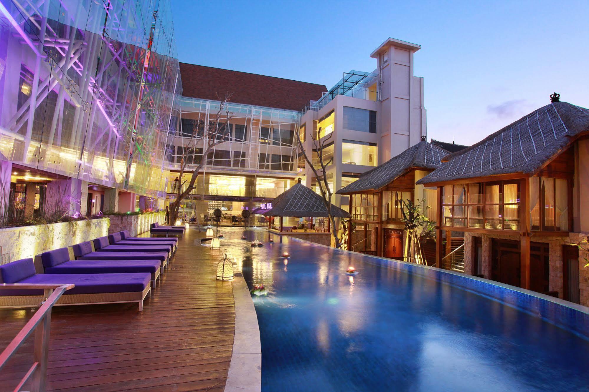 Grand Mega Resort & Spa Bali Kuta  Exterior photo